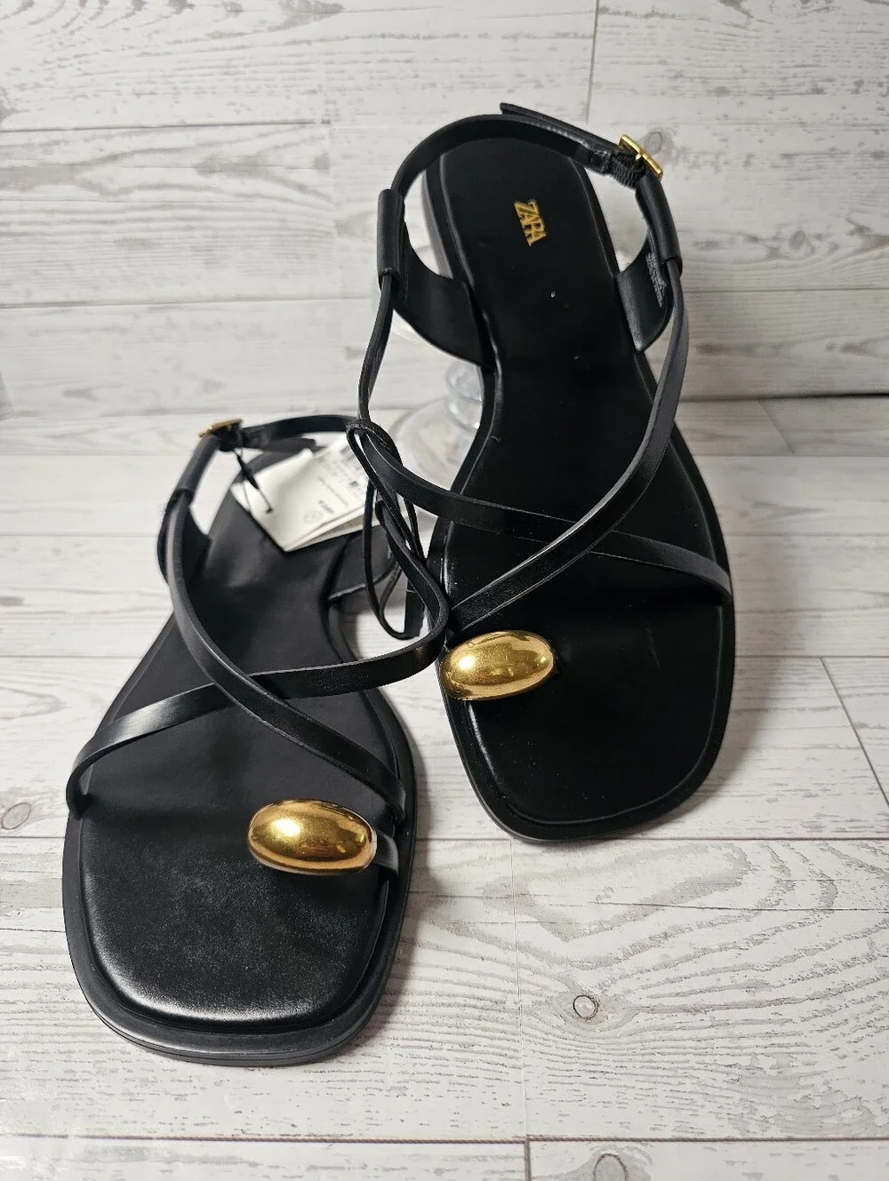 ​ZARA Black Flat Sandals Gold Toe Loop Hardware Size US 6.5 EU 37 New With Tags - Picture 2 of 11